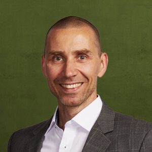 IIRO TIILIKAINEN
